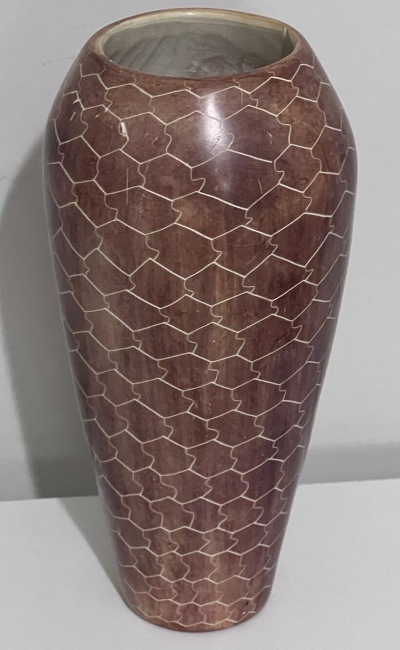 Vintage MCM Kenyan Kisii Hand Carved Mauve Pink Geo Etched Soapstone Vase 8"